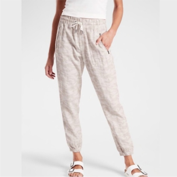 Athleta Cabo Tide Linen Jogger beige camo 0P - Picture 1 of 6